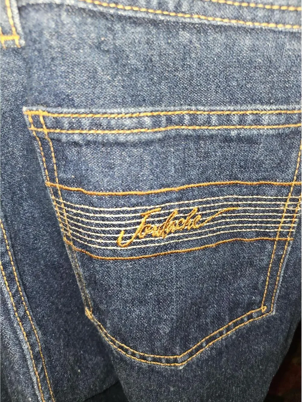 Jordache Jeans Mens 34W L - Blue Jeans Denim Horse Head Logo USA Vintage EUC